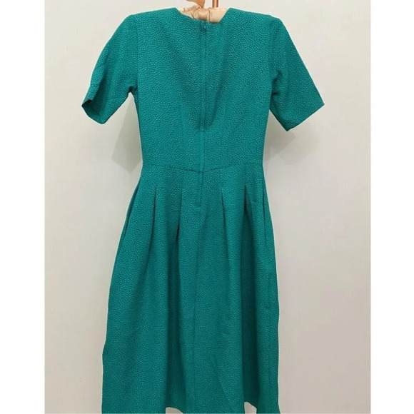 H&M - Vintage Style Green Dress - Picture 3 of 6